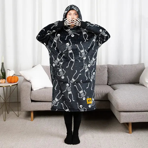 Wearable blanket Oversized with sherpa lining One size fits most.