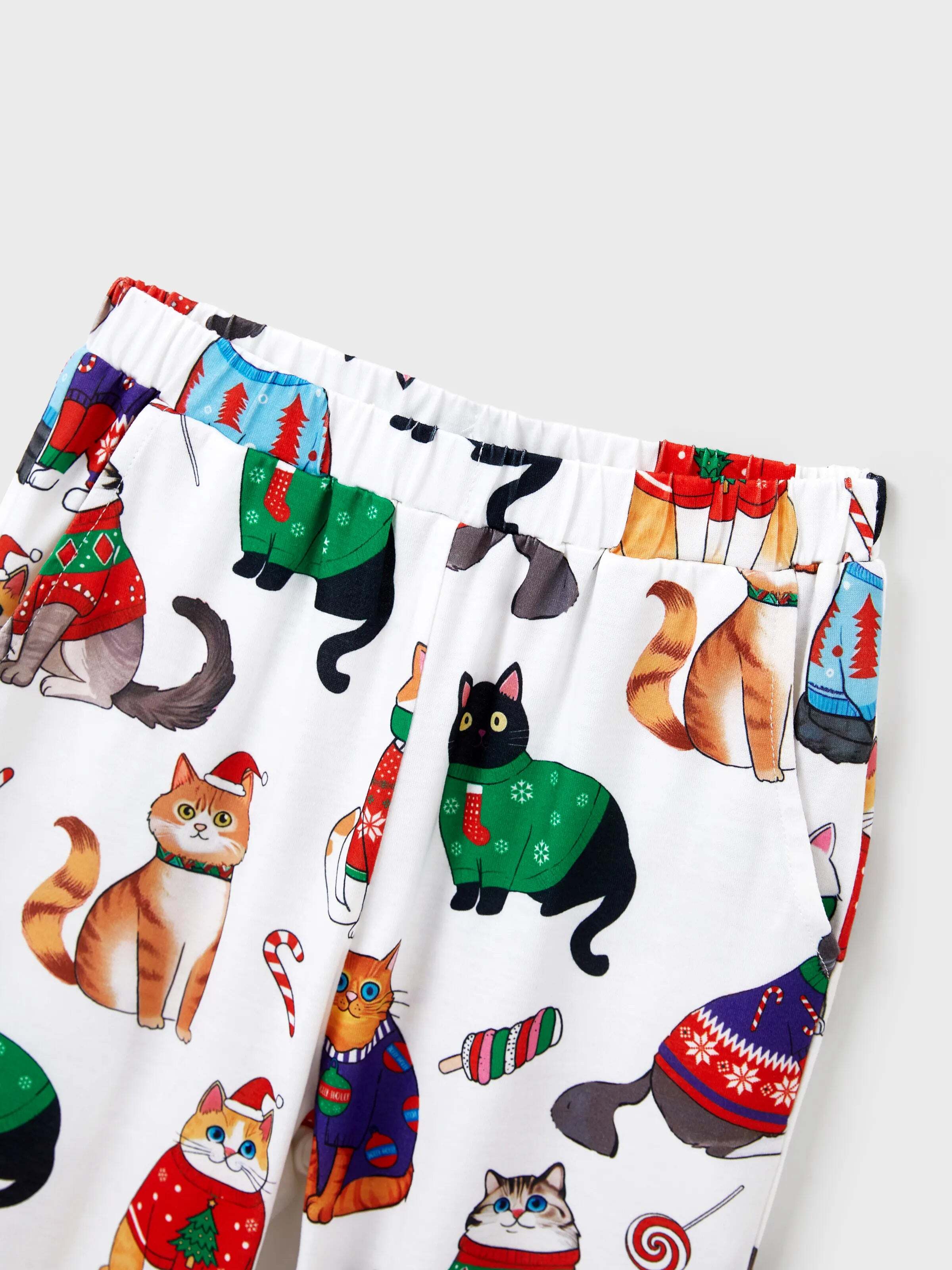 Christmas Matching Family Pajamas Set Christmas Cat Print PJS with Christmas Socks Multi-color