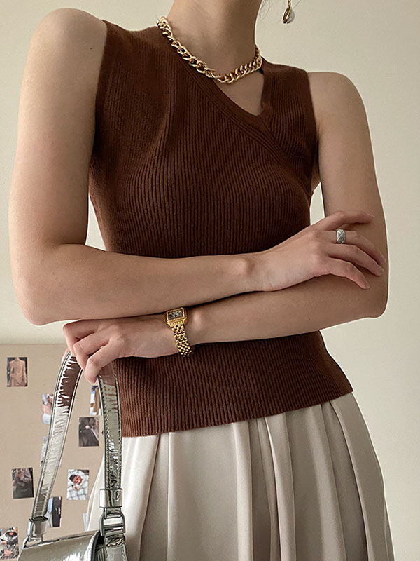 Asymmetric Solid Color Sleeveless V-Neck Vest Top
