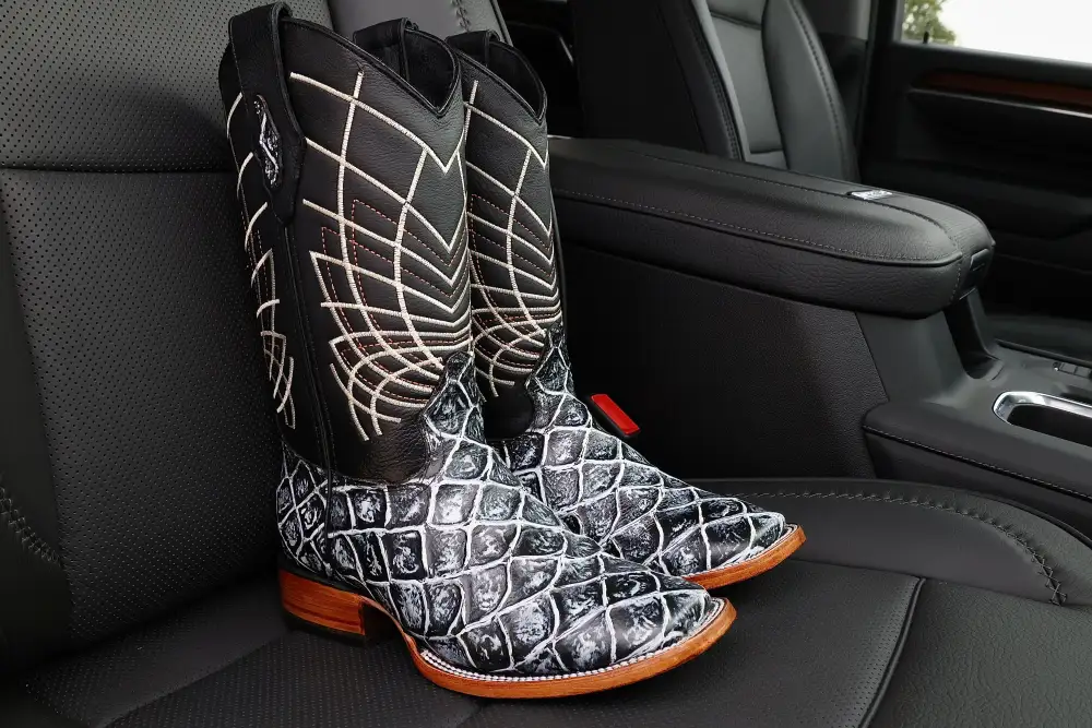 Desert Bone Pirarucu Leather Boots - Square Toe