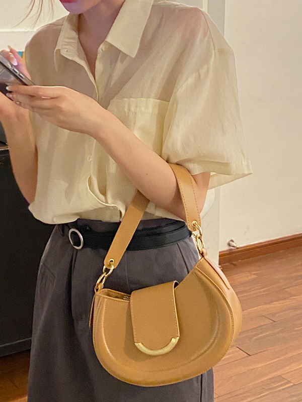 Stylish Underarm Bag Versatile Messenger Bag