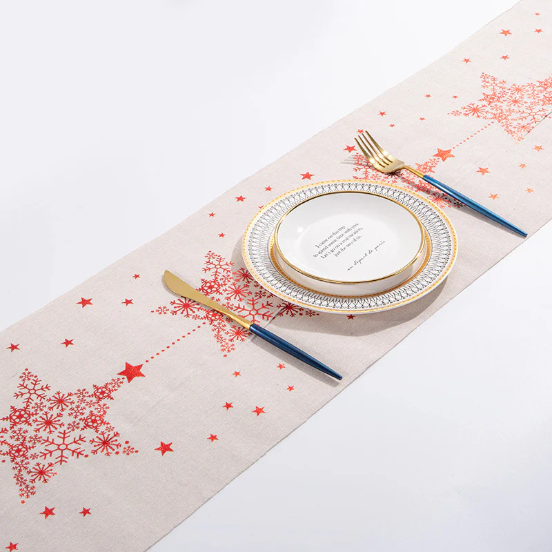 Tablecloth-Christmas Gold or Red Table Runner