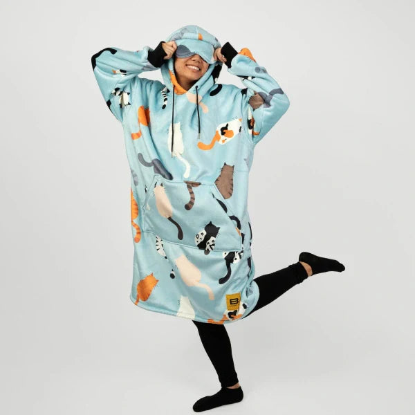 Wearable blanket Oversized with sherpa lining One size fits most.