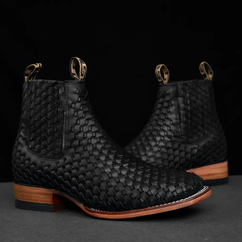 Black Basketweave Botin - Square Tie