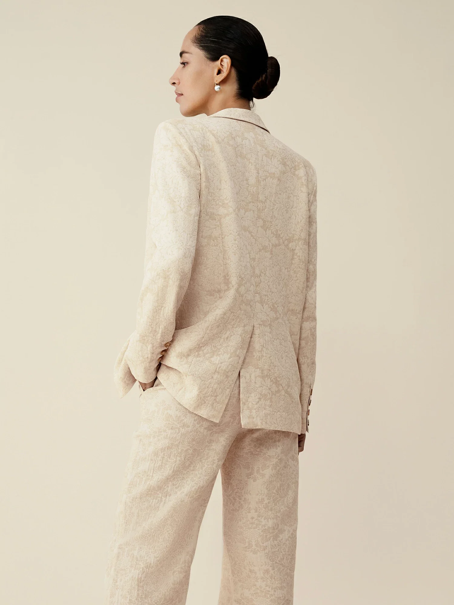 Cotton & Linen Long Sleeve Jacquard Blazer