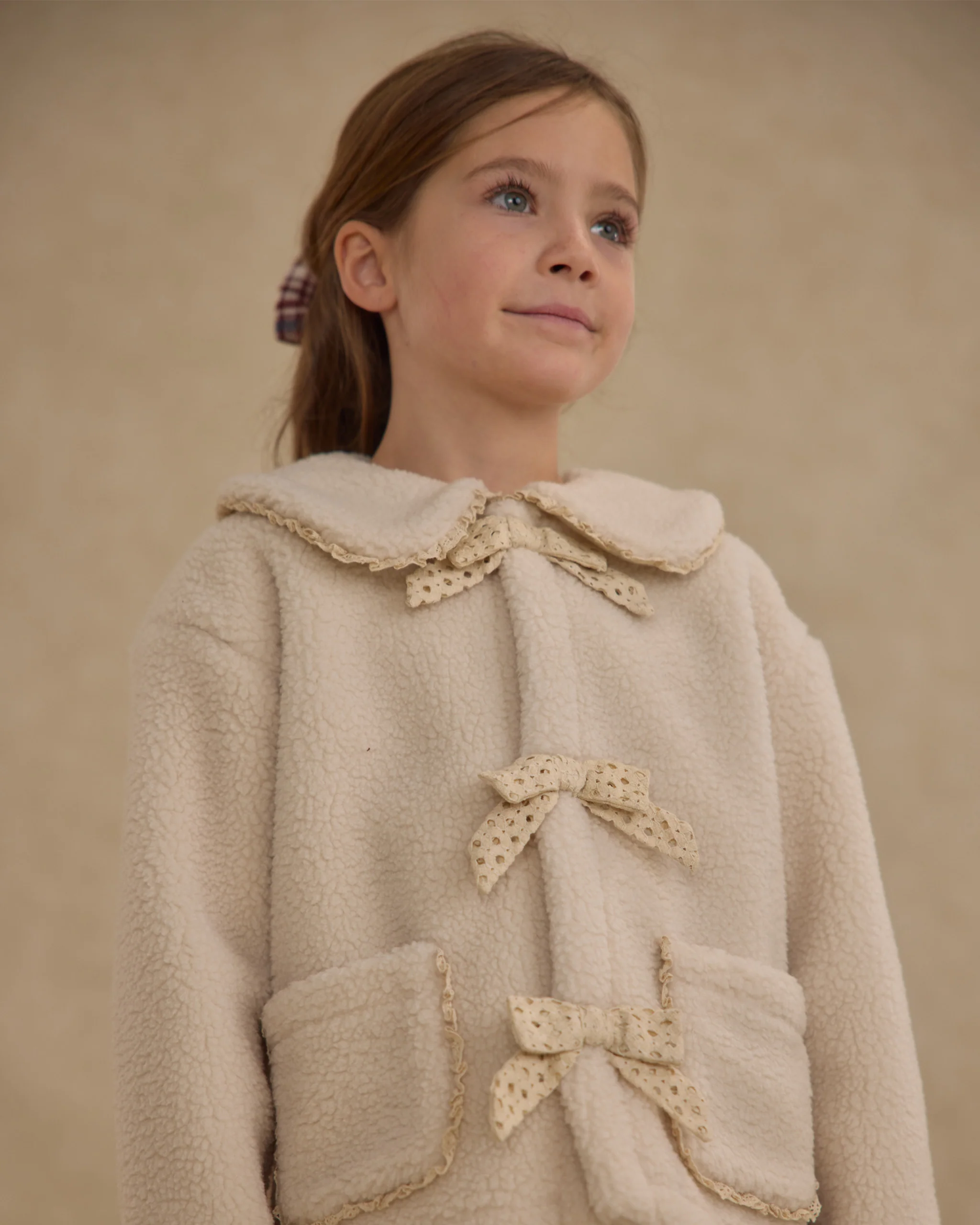 Shearling Collared Coat || Natural