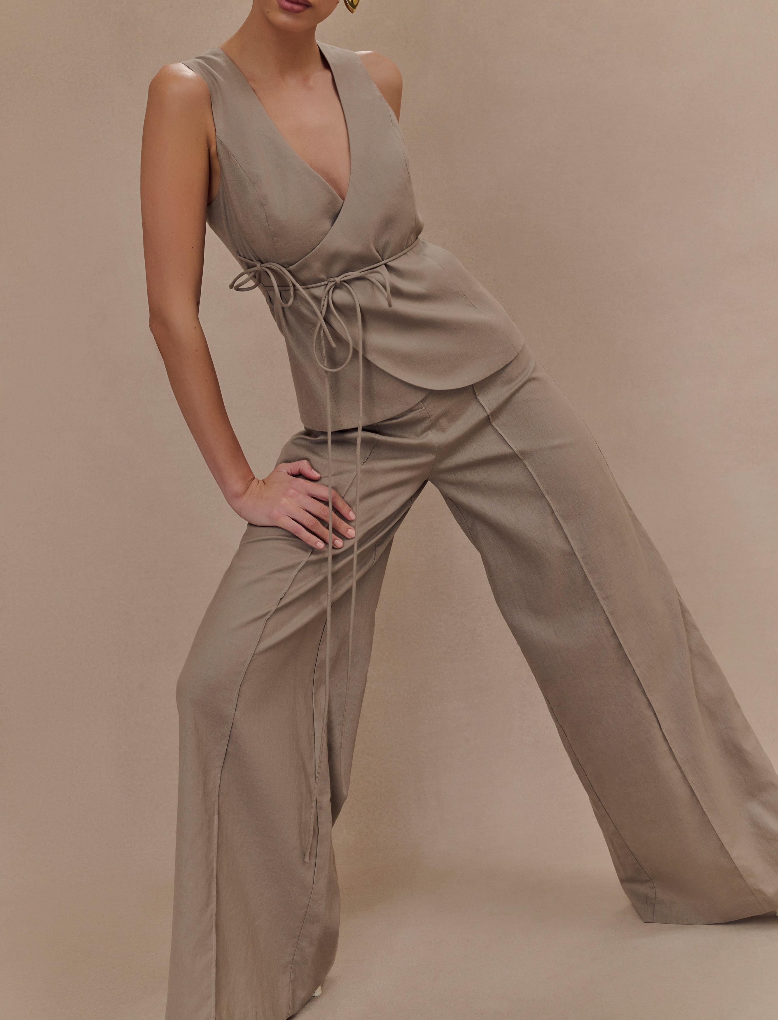 Pebble Linen Sleeveless Wrap Top