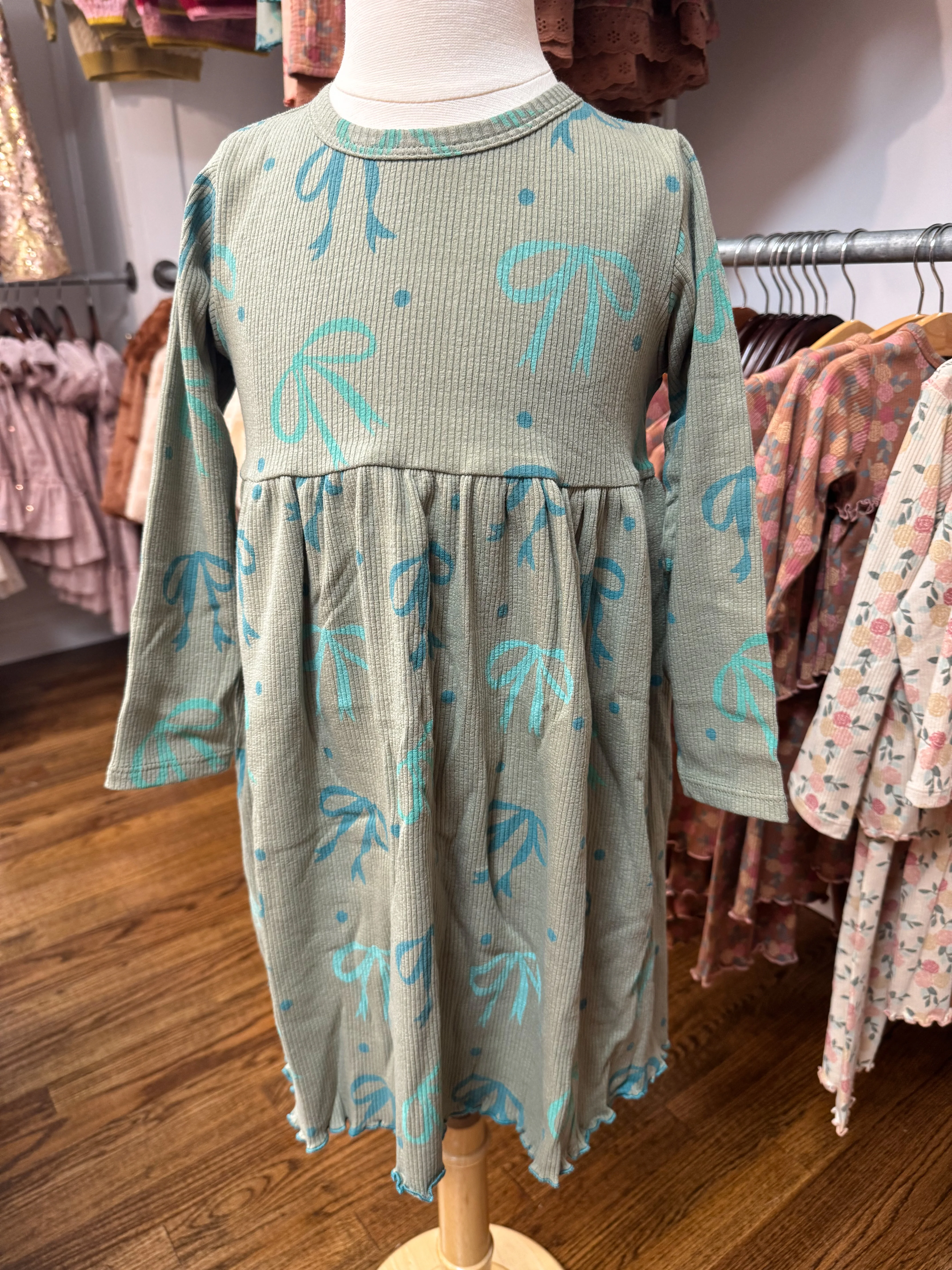 Rib Long Sleeve Dress: Green Bows