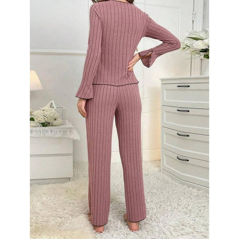 Women’s Ribbed Lounge Two-Piece Set – Long Sleeve V-Neck Top & Relaxed Pants