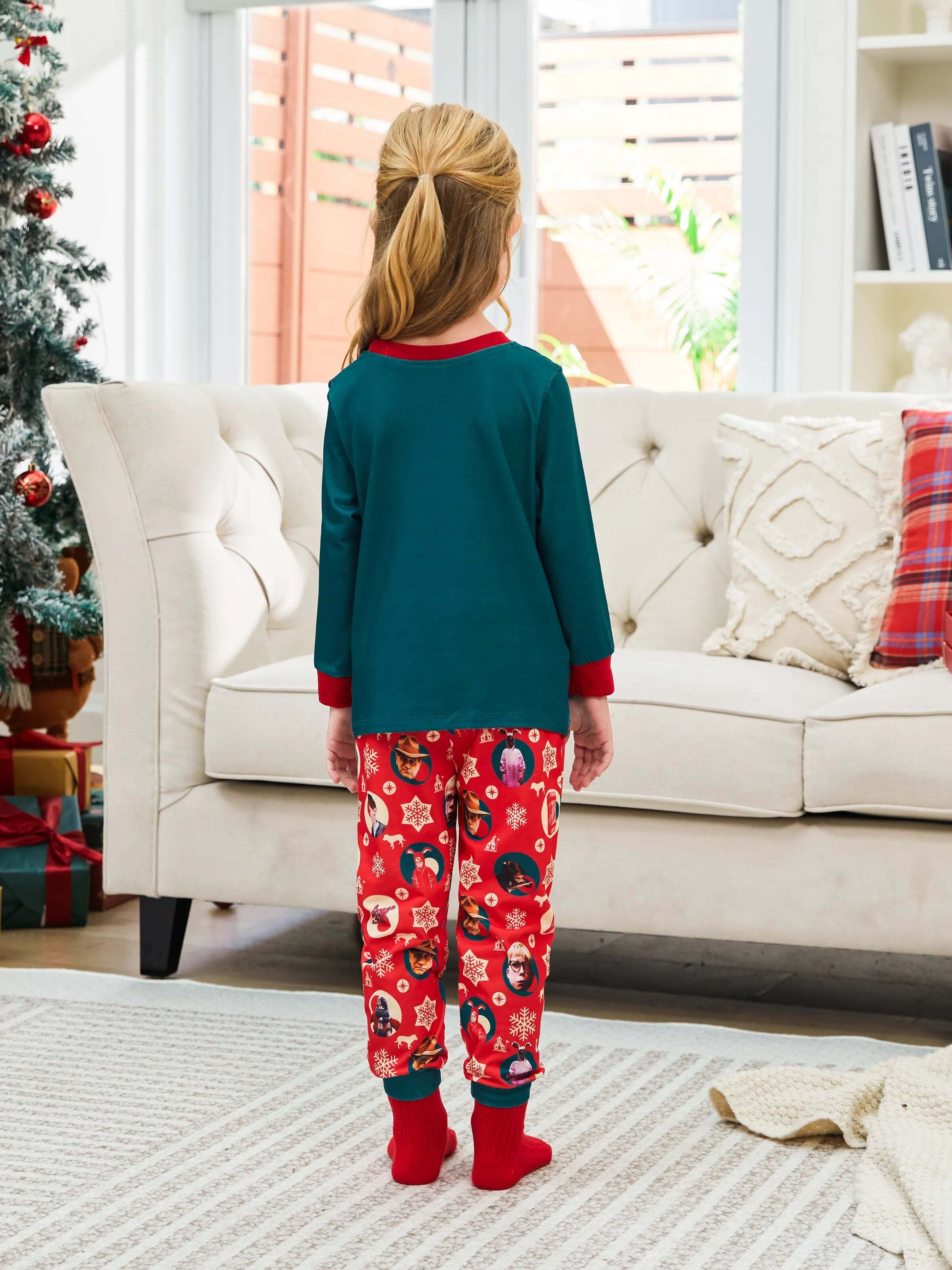 A Christmas Story Family Matching Christmas The Lamp Graphic Pajamas Sets with Christmas Socks