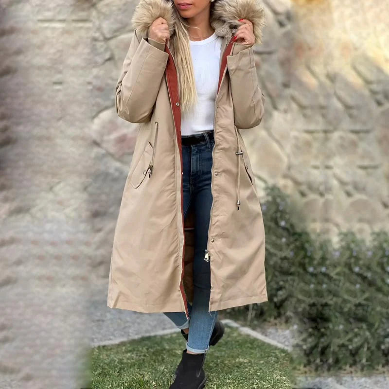 Women's winter parka with hood and fur collar