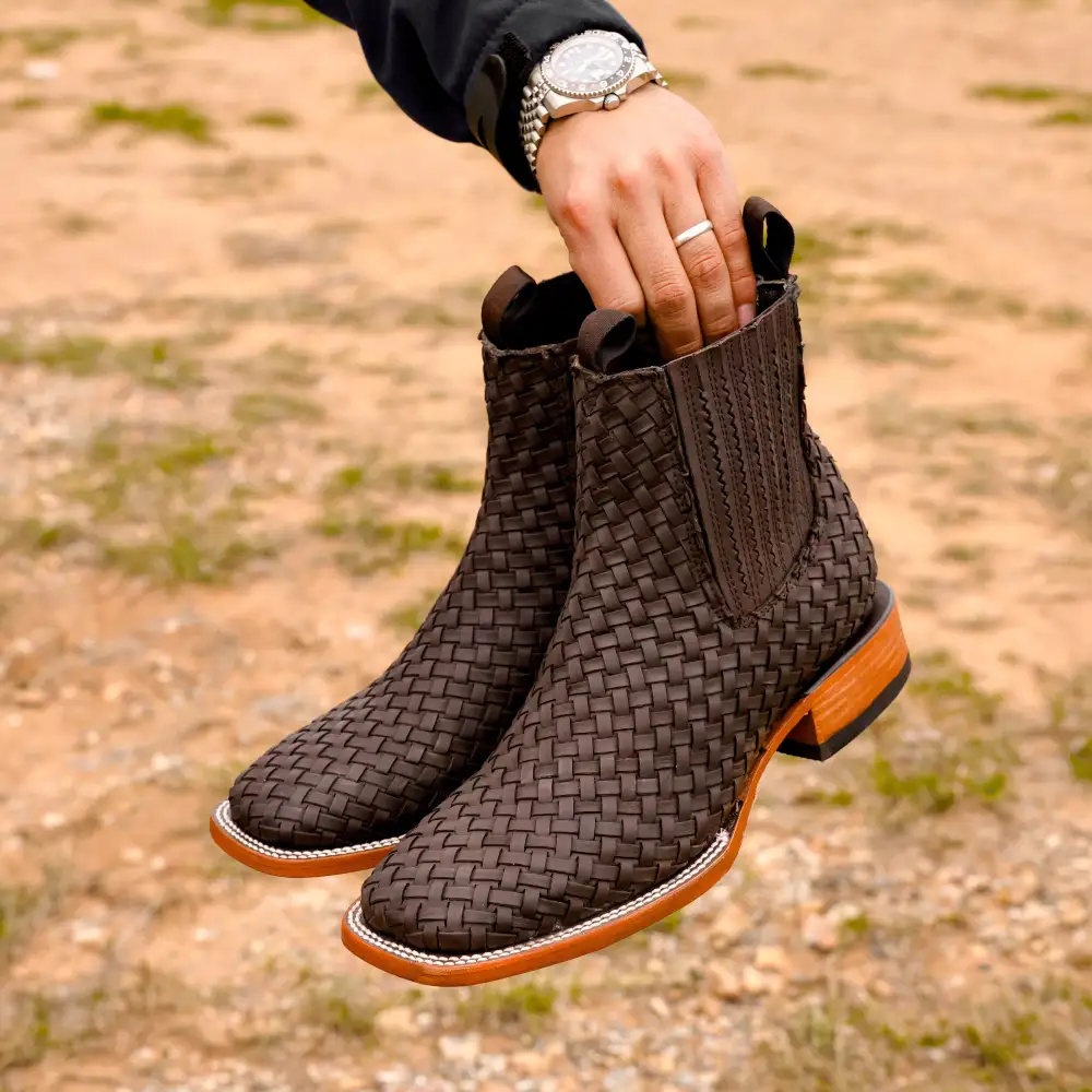 Chocolate Matte Brown Basketweave Leather Botines - Square Toe