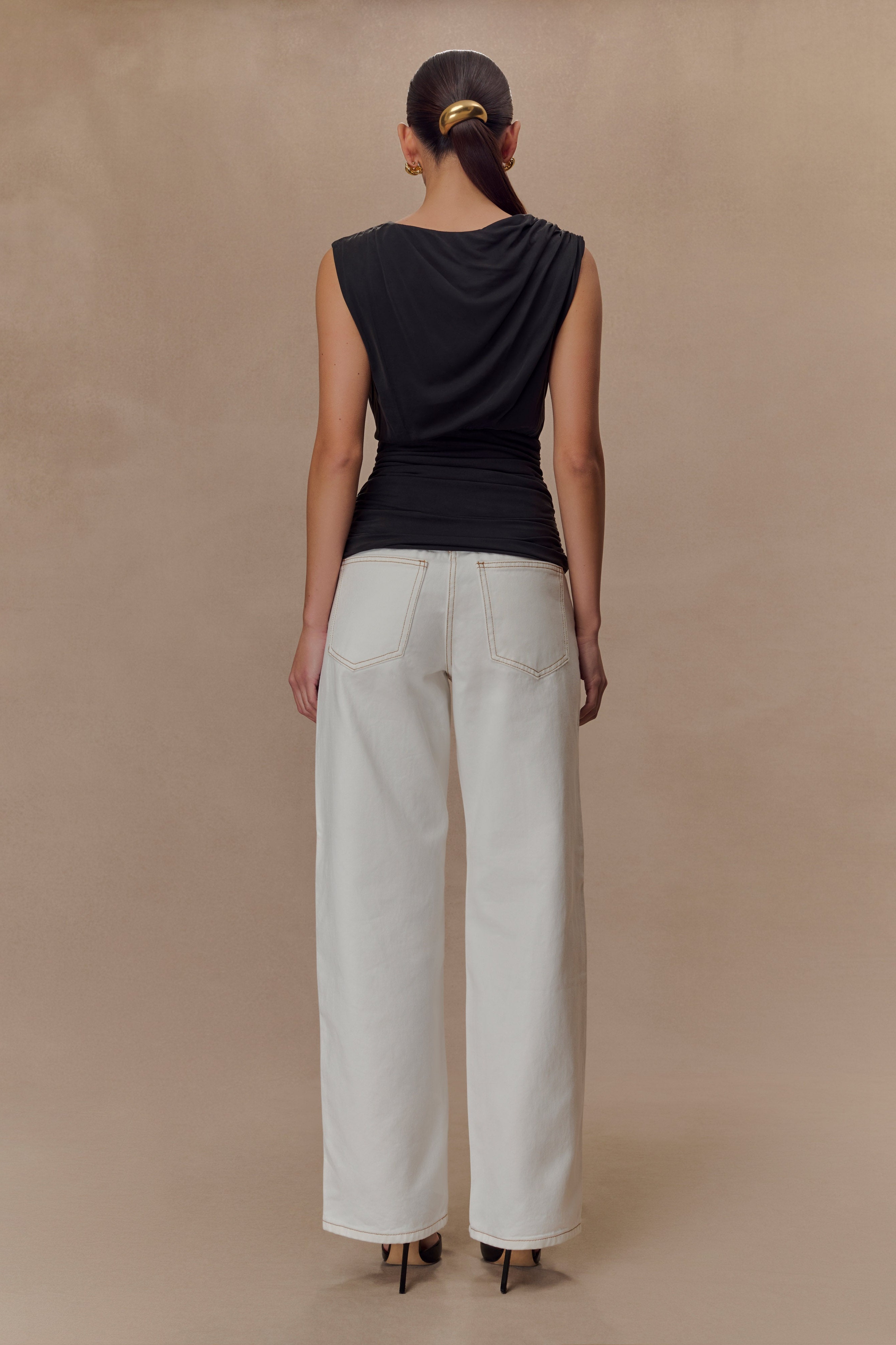 Black Short Sleeve Top