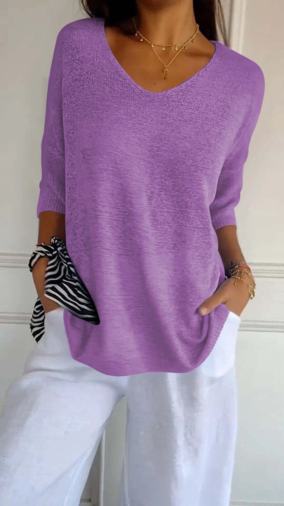 Solid Color Knitted V-neck Top(The first 50 customers will receive a $15 reward upon delivery)