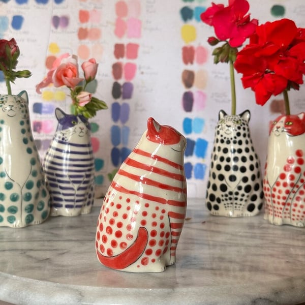 Hand-Painted Cat Vase Collection
