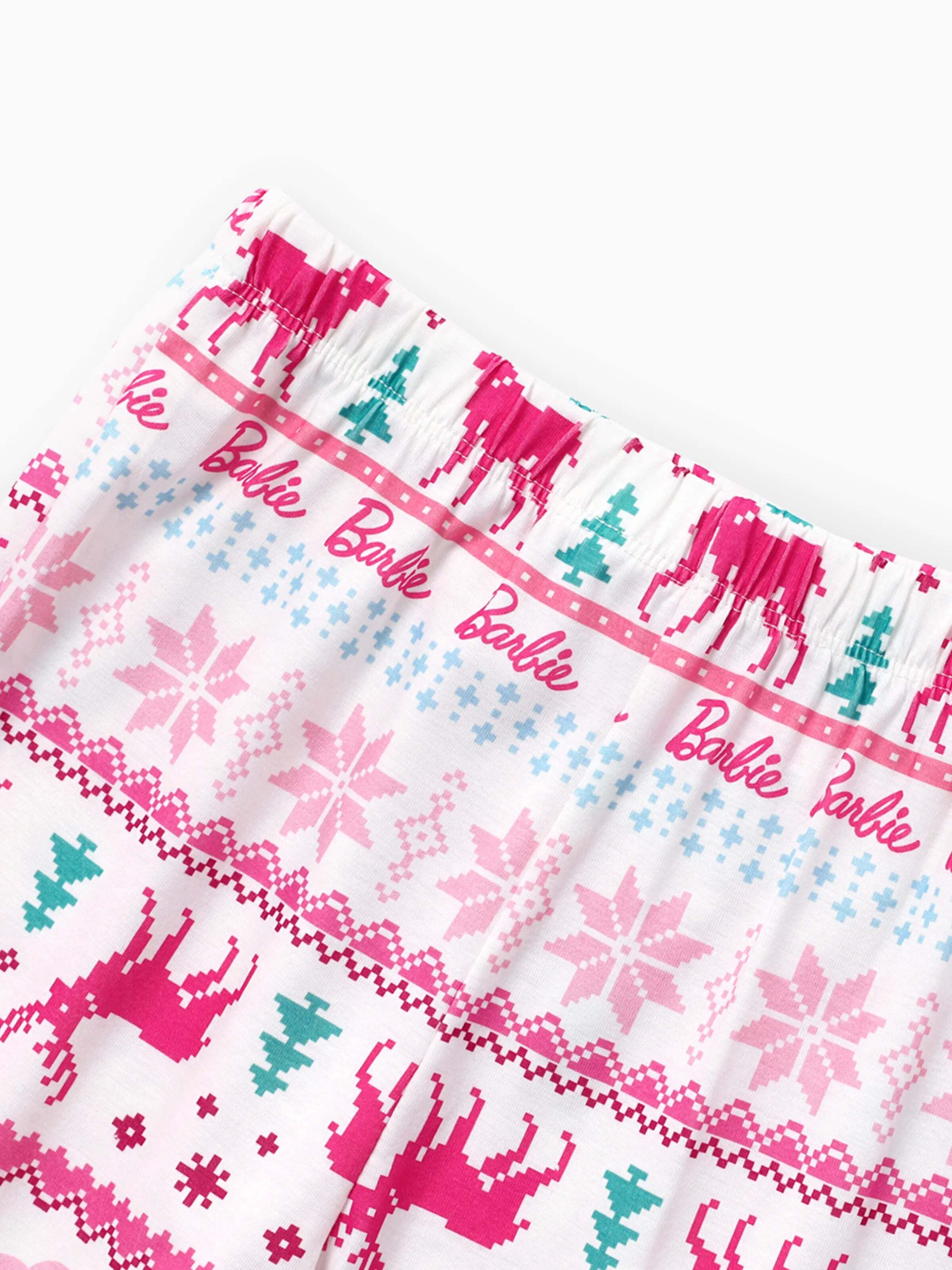 Barbie Mommy and Me Christmas Snowflake Deer Pattern Print Pajamas Sets with Christmas Socks